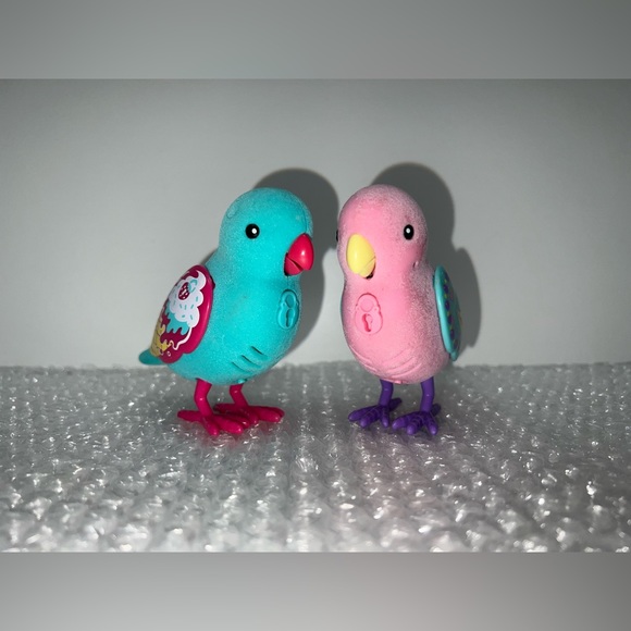 Live Pets Singing Interactive Birds Moose Toys Brand - Picture 1 of 12